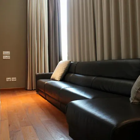 ベッド・アンド・ブレックファスト Oroverde & Nel Cuore Di トラーニ