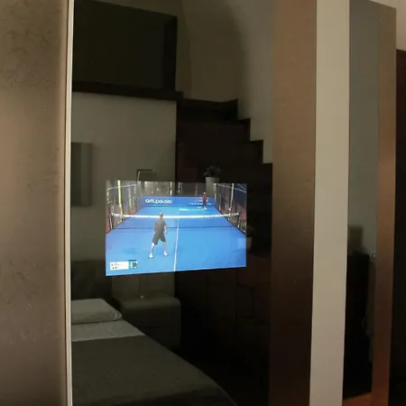 ベッド・アンド・ブレックファスト Oroverde & Nel Cuore Di トラーニ